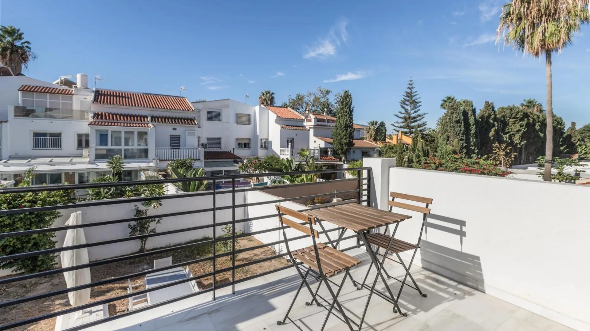 Luxurious And Modern Family Home Málaga İspanya