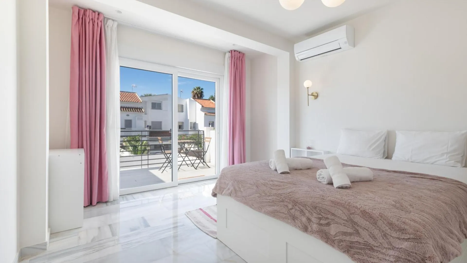 Luxurious And Modern Family Home Málaga 0*,  Spanje